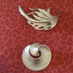 Silver Tone Swirl and Feather Trifari Brooch Set